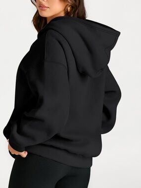 Women's Black Pullover Hoodie with Kangaroo Pocket